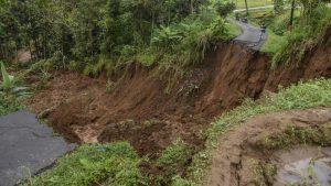 Tragedi Longsor di Karo: 10 Jiwa Raib Ditelan Lumpur